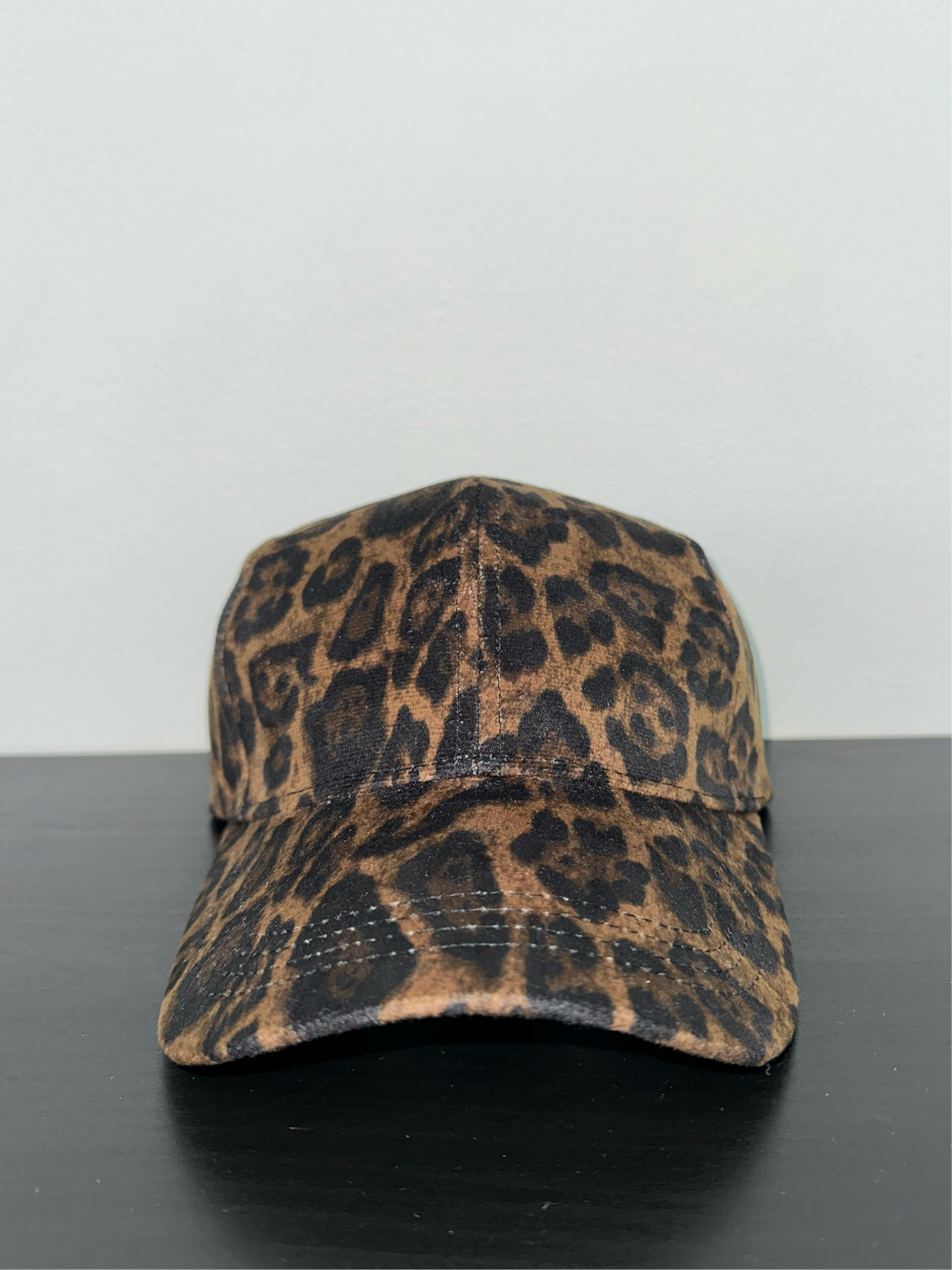 Hat Leo